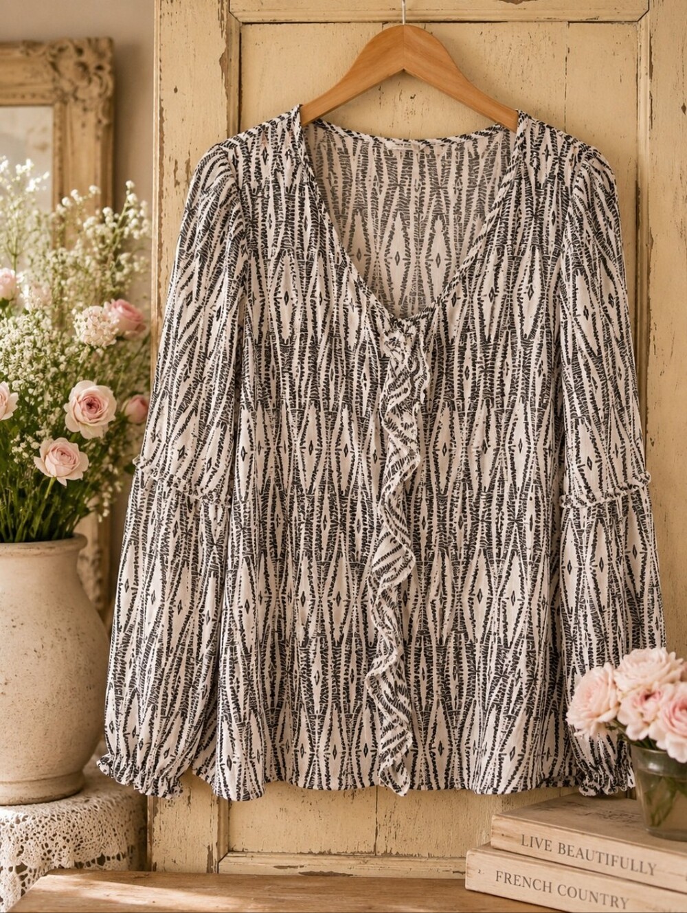 Lane Bryant 22/24 Women's Black and Off White Patterned Top